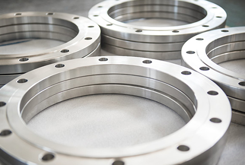 大口徑對(duì)焊法蘭在生產(chǎn)時(shí)如何避免變形？